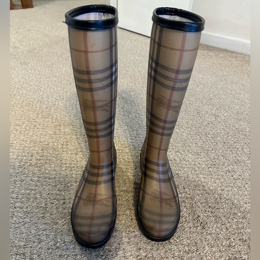 Burberry Rainboots